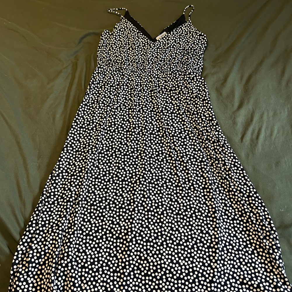 H&M Black and White Spotted Midi Dress